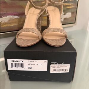 IC COLLECTION Gold Metallic Heels